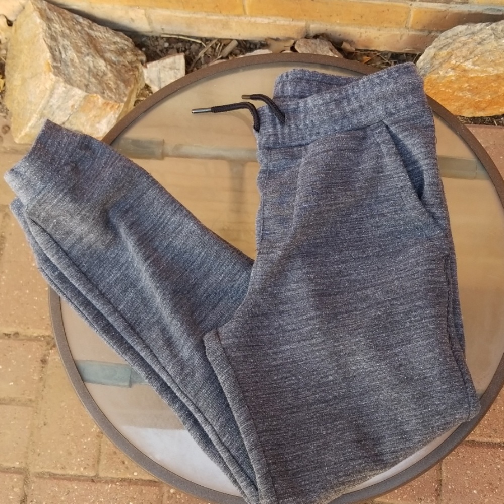Boy's jogging pants
